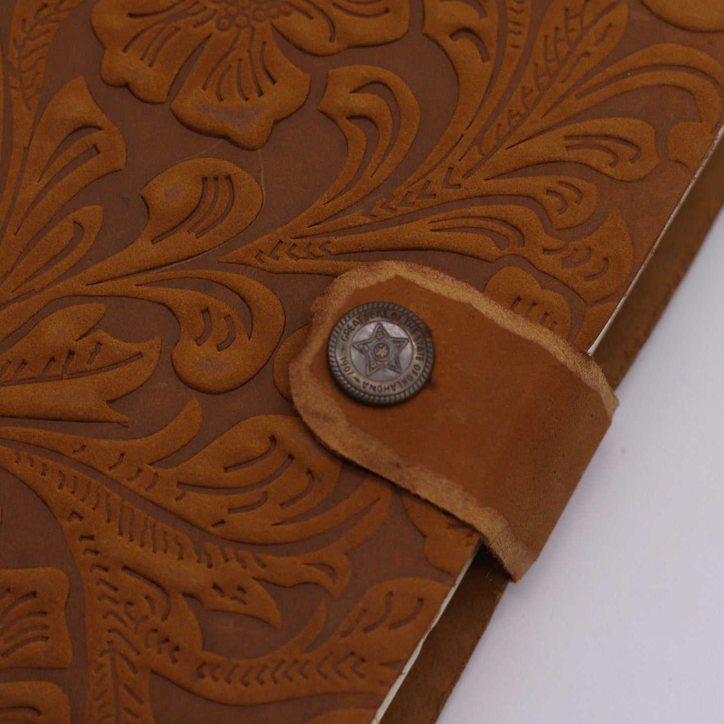Leather Embossed Notebook – Tan Floral Pattern – 17.8×12.7 cm