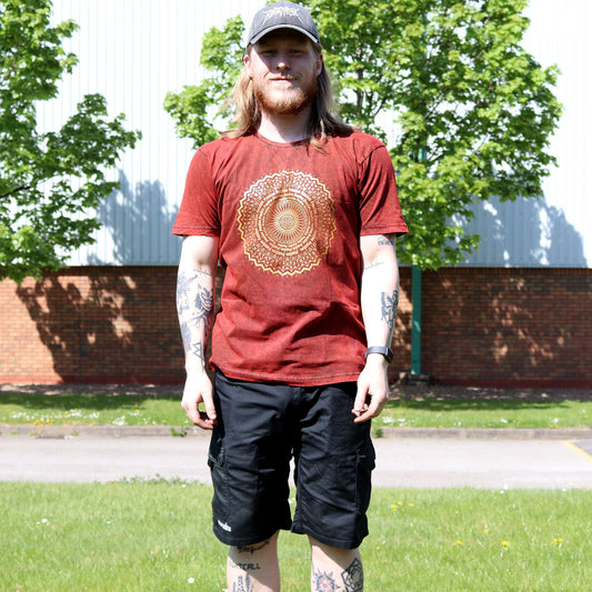Large Stone Washed T-Shirt - Mandala - Maroon