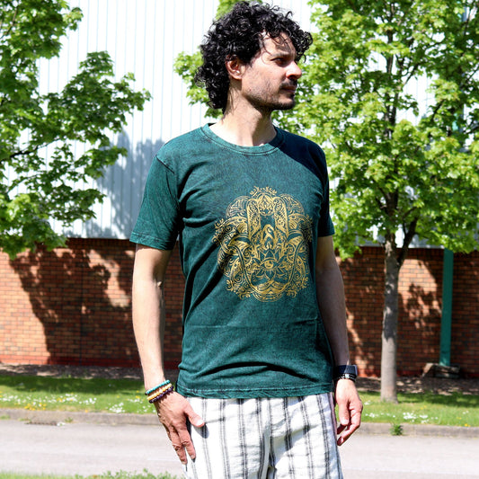 Small Stone Washed T-Shirt - Hamsa - Green