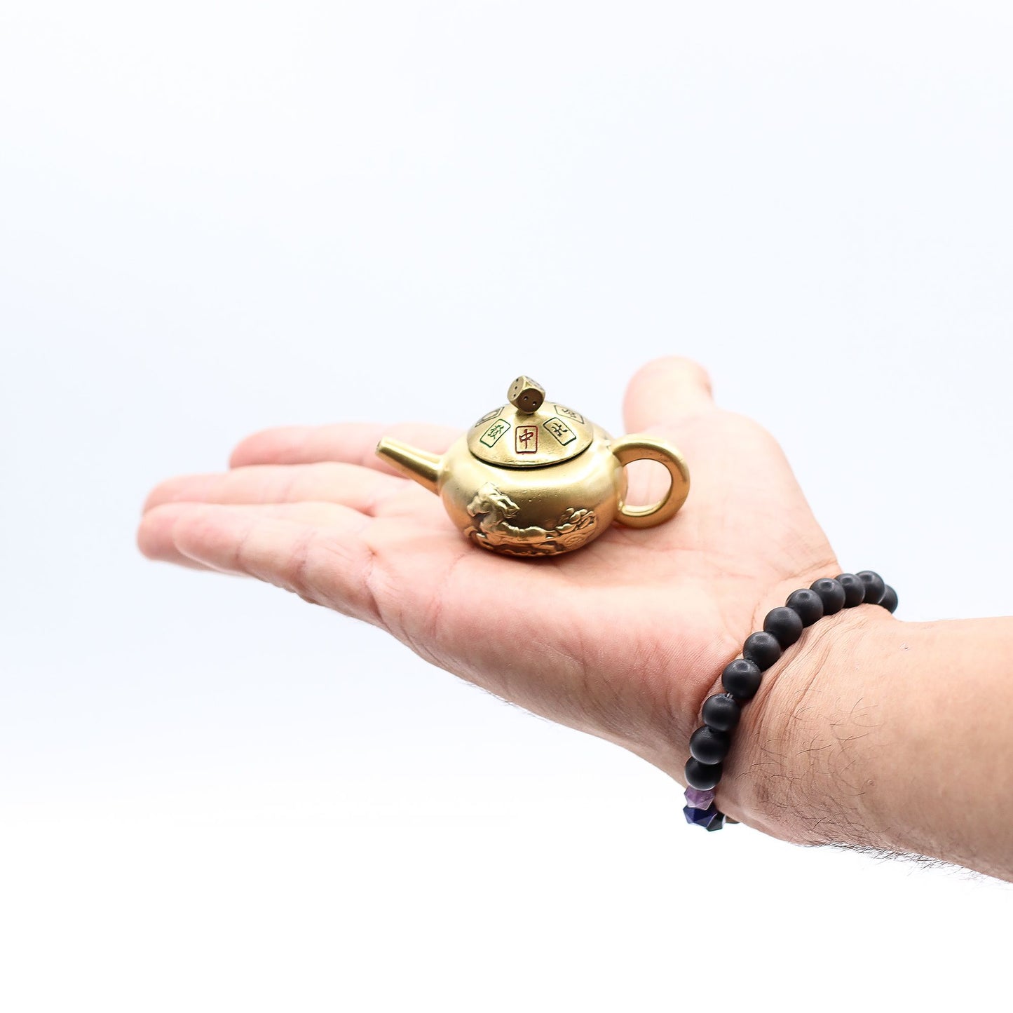 Feng Shui Fortune - Lucky Teapot with Dice Spin